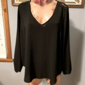 Lace long sleeve blouse